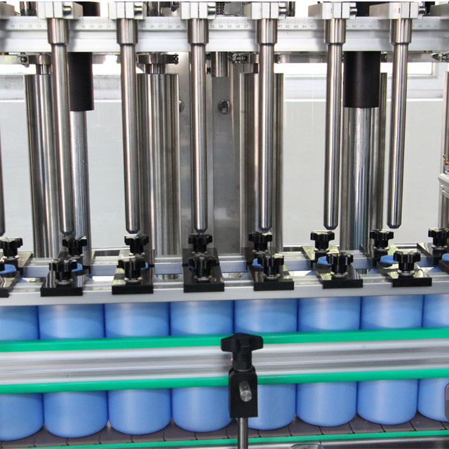Оборудване за пълнене на пластмасови спрей бутилки за автоматичен дезинфектант за ръце